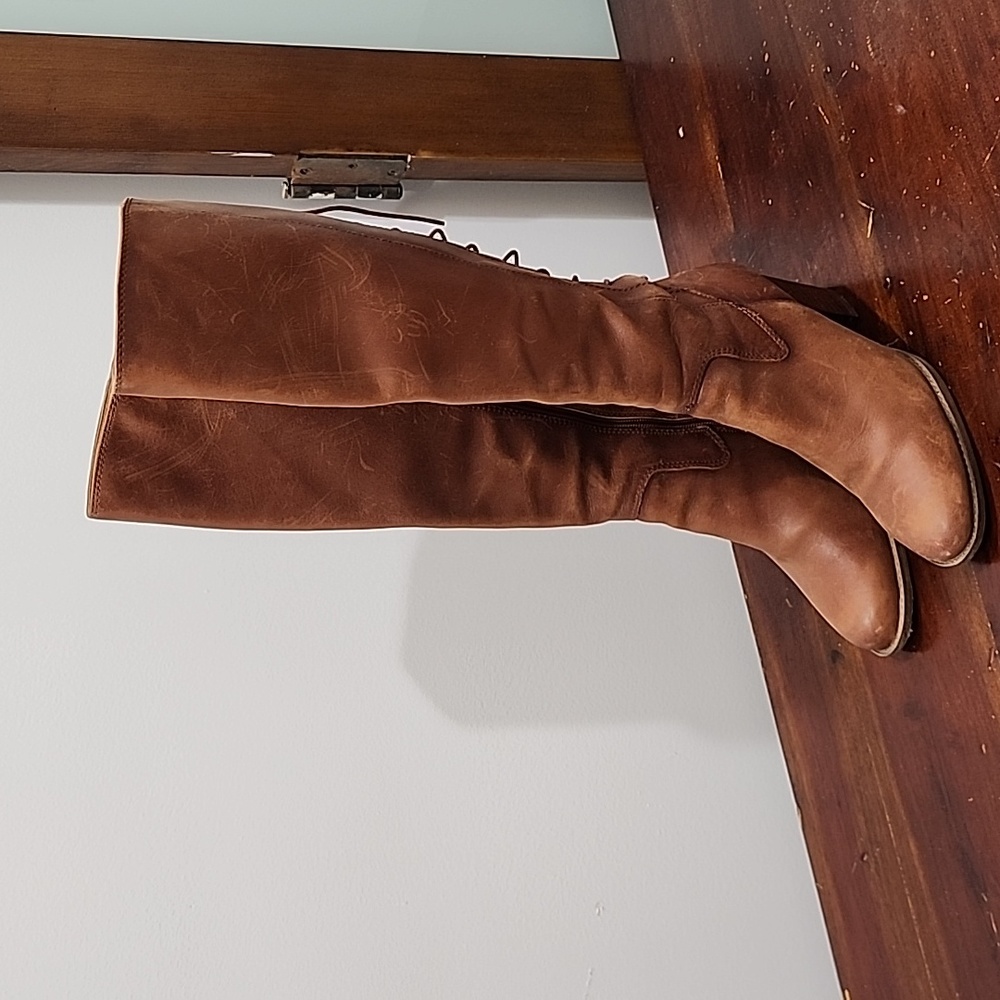 Soft Wheaton Whiskey Brown Lace Up boots 7.5